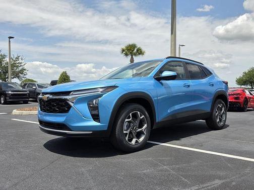 Blue 2026 Chevrolet Trax LT