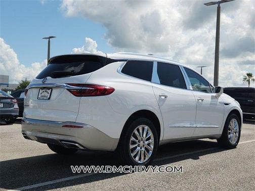 2020 Buick Enclave Essence