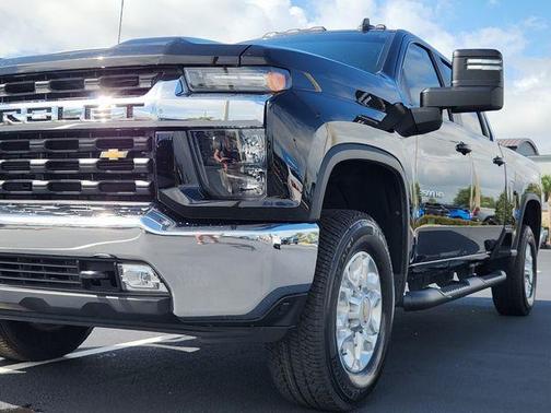 2023 Chevrolet Silverado 3500 LT