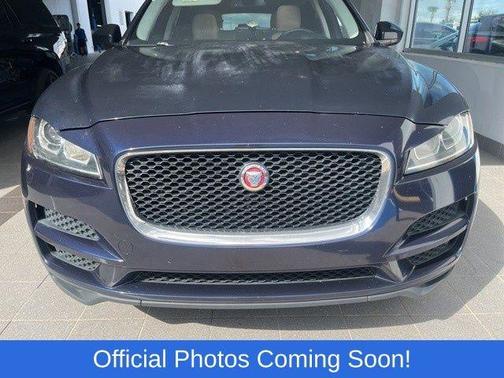 2017 Jaguar F-PACE 35t