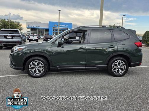 2023 Subaru Forester Premium