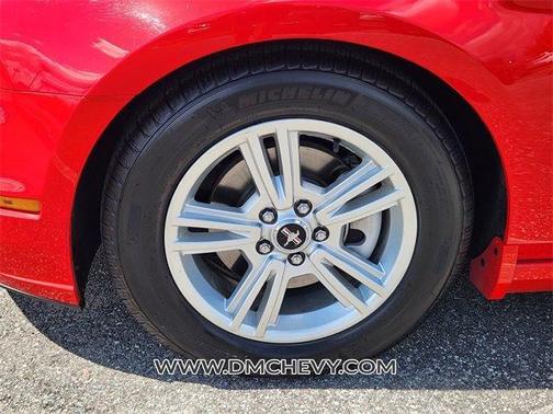 2014 Ford Mustang V6