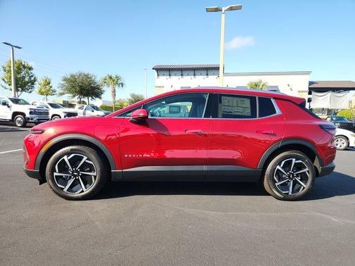 2026 Chevrolet Equinox EV LT 2