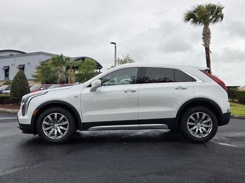 Crystal White Tri-Coat 2023 Cadillac XT4 Premium Luxury