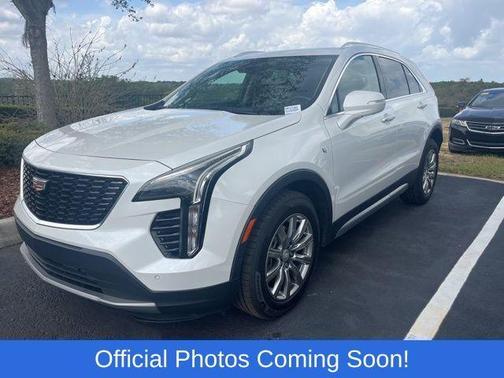 Crystal White Tri-Coat 2023 Cadillac XT4 Premium Luxury