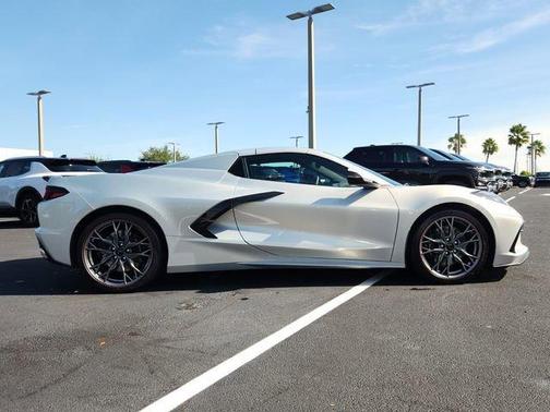 2024 Chevrolet Corvette Stingray w/2LT