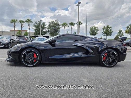 2020 Chevrolet Corvette Stingray w/3LT