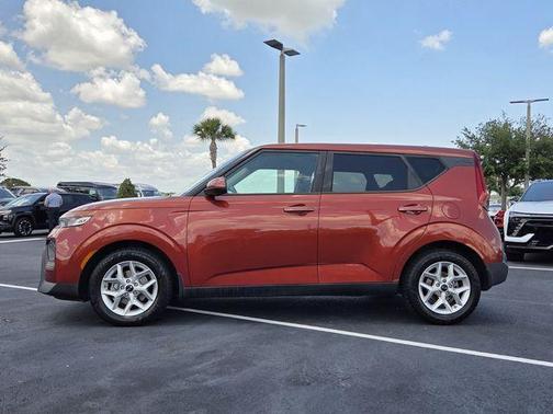 Mars Orange 2021 Kia Soul S
