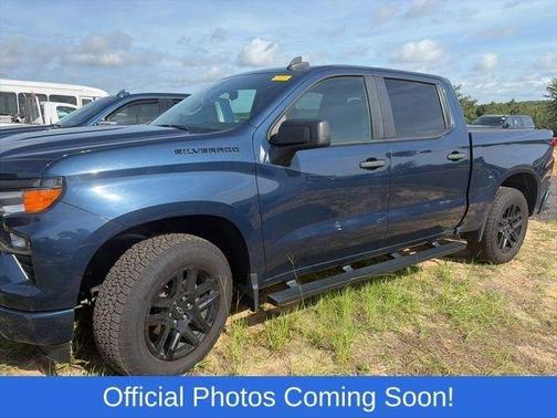Northsky Blue Metallic 2022 Chevrolet Silverado 1500 Custom