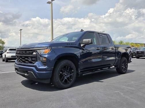 Northsky Blue Metallic 2022 Chevrolet Silverado 1500 Custom