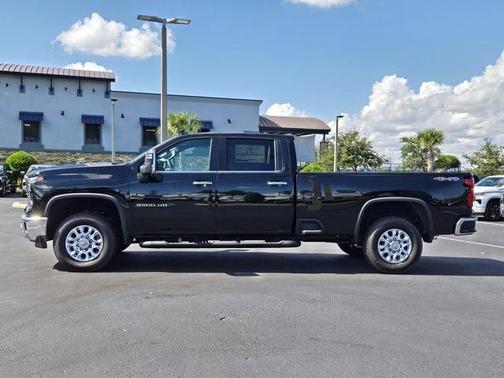 2025 Chevrolet Silverado 3500 LTZ