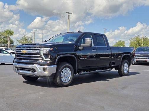 2025 Chevrolet Silverado 3500 LTZ
