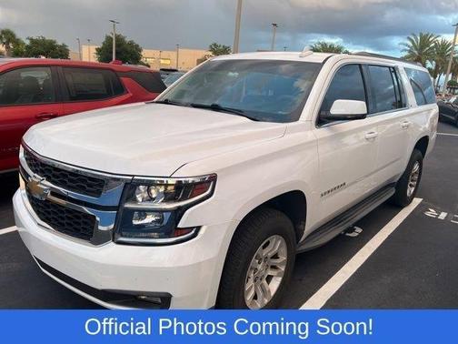 Summit White 2019 Chevrolet Suburban LT