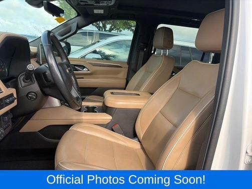 Iridescent Pearl Tricoat 2021 Chevrolet Suburban Premier