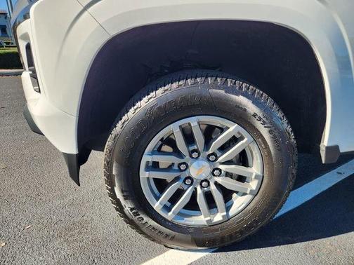 White 2026 Chevrolet Colorado LT