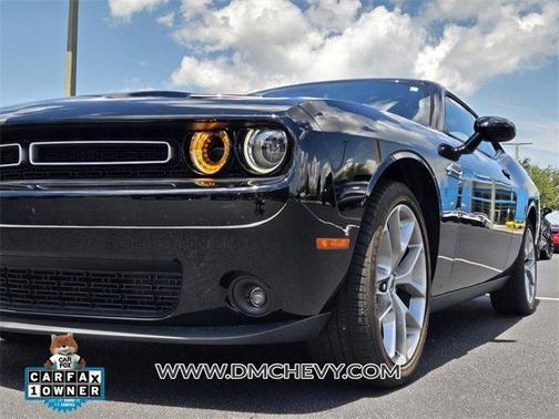 2023 Dodge Challenger SXT
