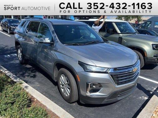 2023 Chevrolet Traverse LT Cloth