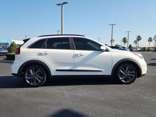 2017 Kia Niro EX