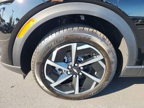 2026 Chevrolet Equinox EV LT 2