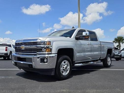 Silver Ice Metallic 2018 Chevrolet Silverado 2500 LT
