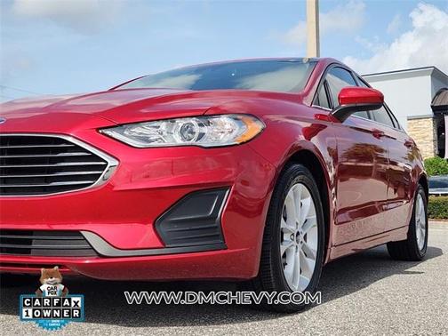 2020 Ford Fusion SE
