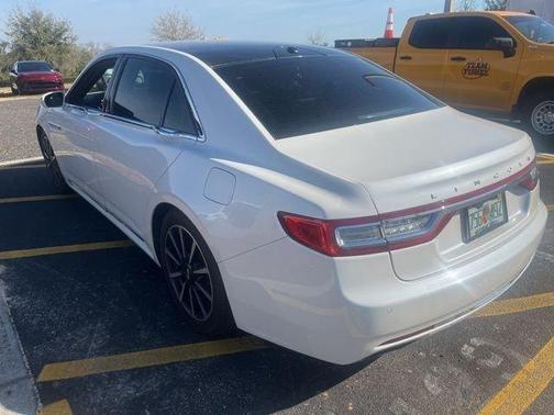 2017 Lincoln Continental Reserve