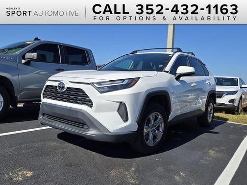 2022 Toyota RAV4 XLE