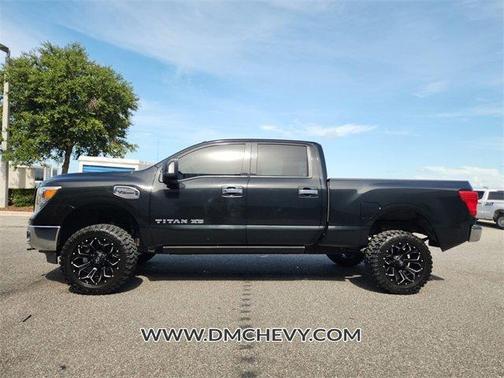 2019 Nissan Titan XD SV Gas
