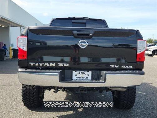 2019 Nissan Titan XD SV Gas