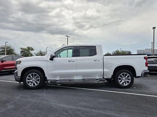 Iridescent Pearl Tricoat 2019 Chevrolet Silverado 1500 LTZ