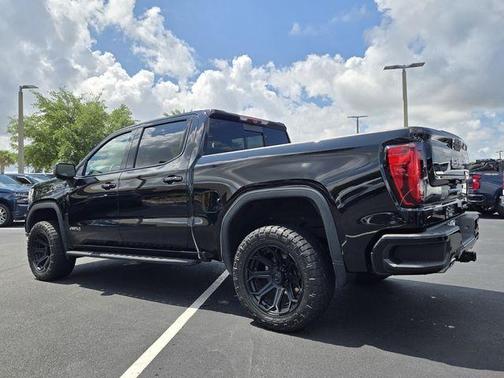 Onyx Black 2022 GMC Sierra 1500 Limited AT4