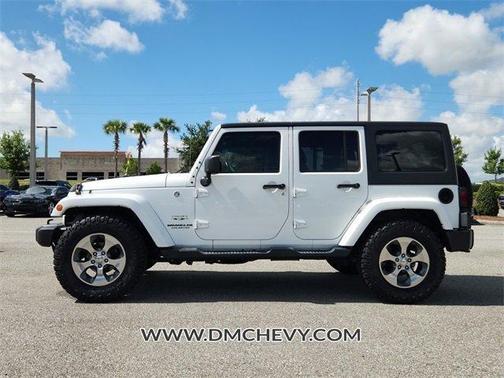 2017 Jeep Wrangler Unlimited Sahara