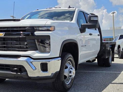2024 Chevrolet Silverado 3500 WT