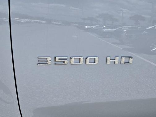 2024 Chevrolet Silverado 3500 WT