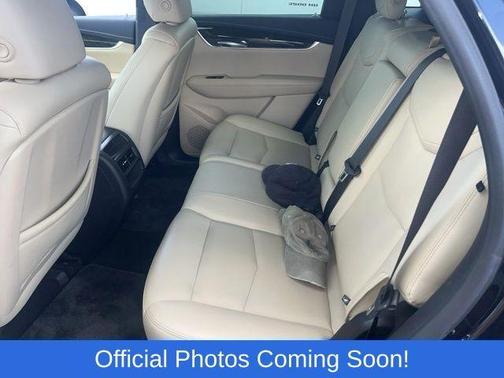 Stellar Black Metallic 2019 Cadillac XT5 Base