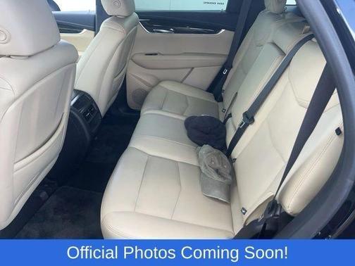 Stellar Black Metallic 2019 Cadillac XT5 Base
