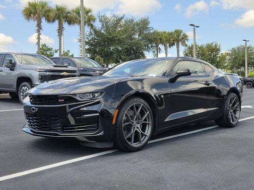 Black 2019 Chevrolet Camaro 1SS