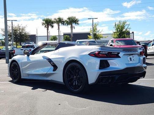 2026 Chevrolet Corvette Stingray w/3LT