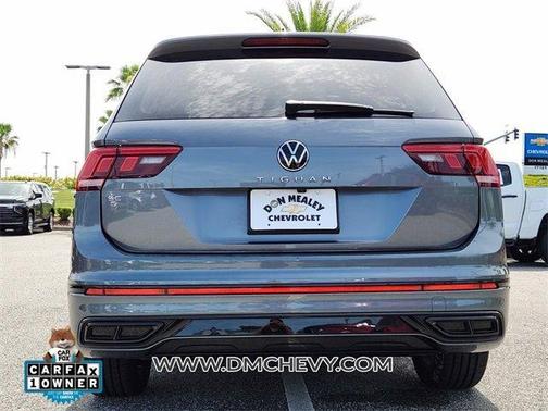 2022 Volkswagen Tiguan 2.0T SE R-Line Black