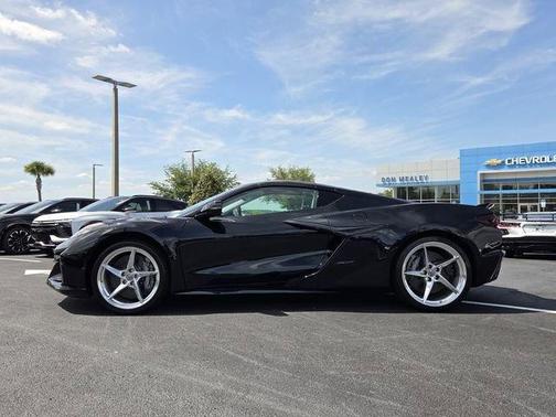 2024 Chevrolet Corvette E-Ray