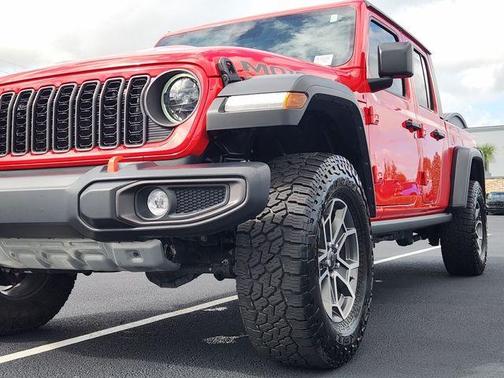 2024 Jeep Gladiator Mojave