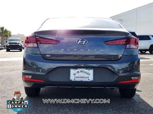 2020 Hyundai ELANTRA SE