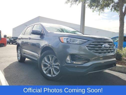 2022 Ford Edge Titanium