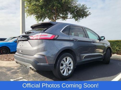 2022 Ford Edge Titanium