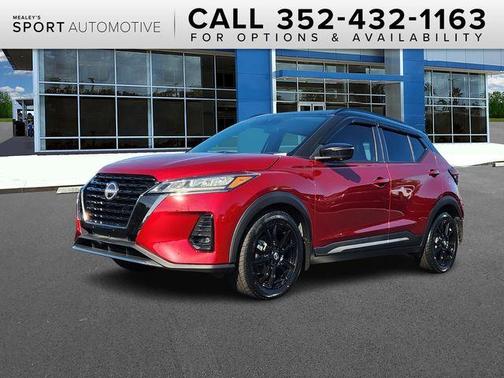 2022 Nissan Kicks SR