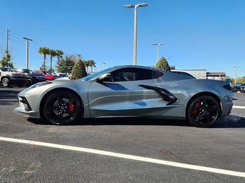 2022 Chevrolet Corvette Stingray w/1LT