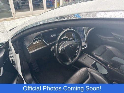 2016 Tesla Model S 70D