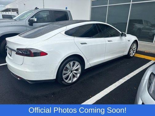 2016 Tesla Model S 70D
