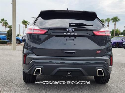 2021 Ford Edge ST