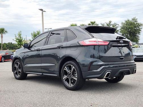 2021 Ford Edge ST